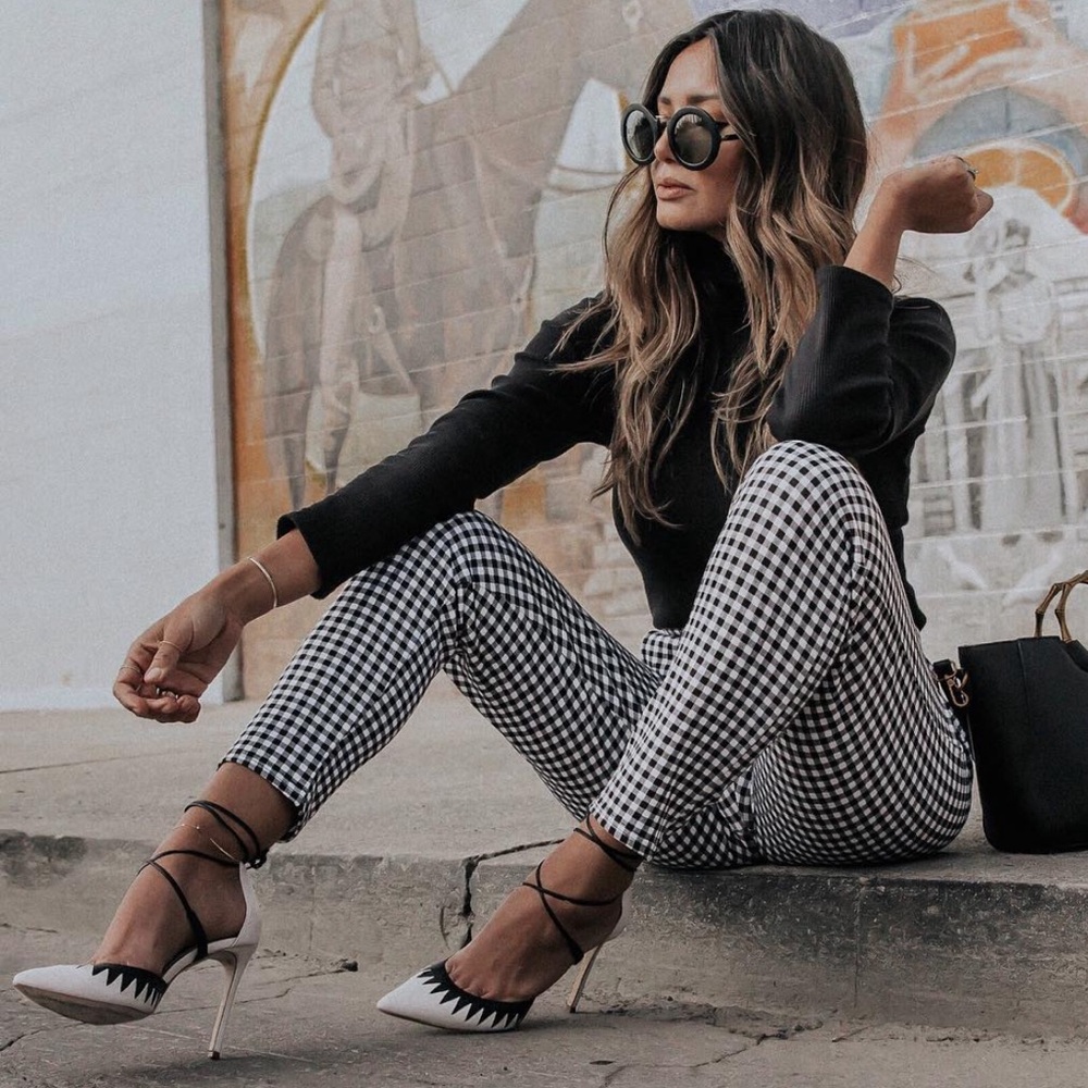 Zara Black and White Houndstooth Dress Pants
